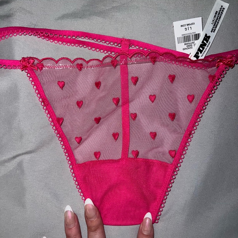 NWT Victoria’s Secret PINK Sheer Heart Embroidered V-String